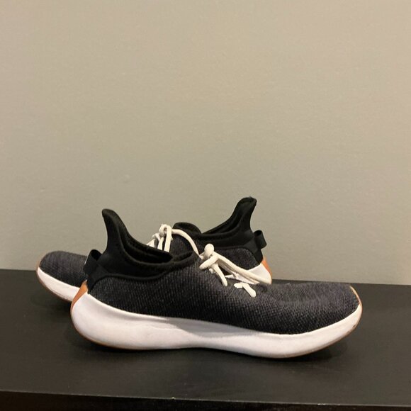 Adidas Cloudfoam Pure SPW Lifestyle Running Shoes - Picture 2 of 3